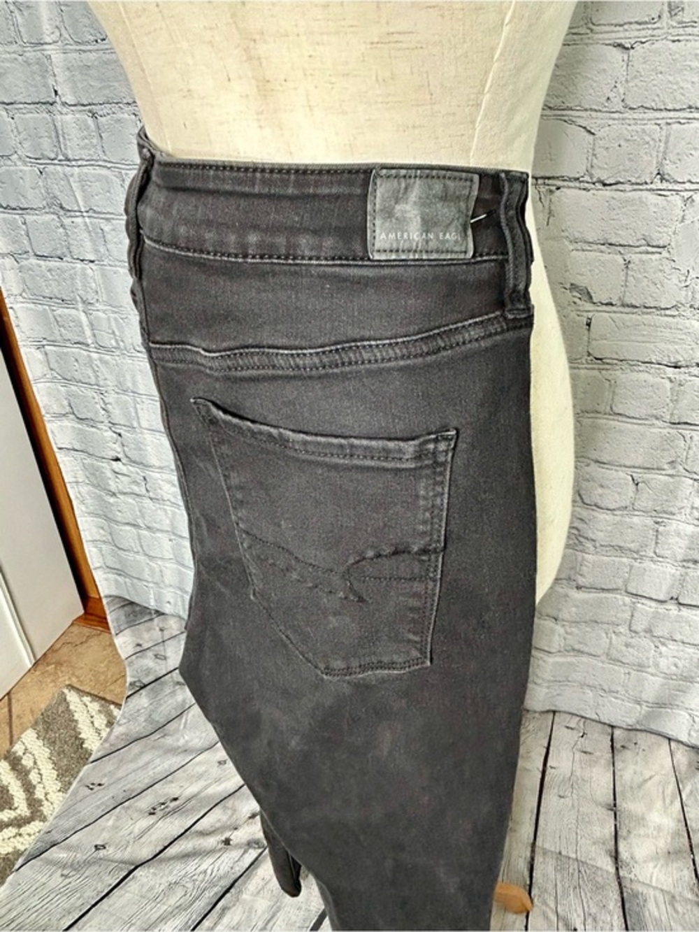 American Eagle High Rise Jegging Jeans Womens 14 Black Skinny Stretch Denim - Picture 7 of 11